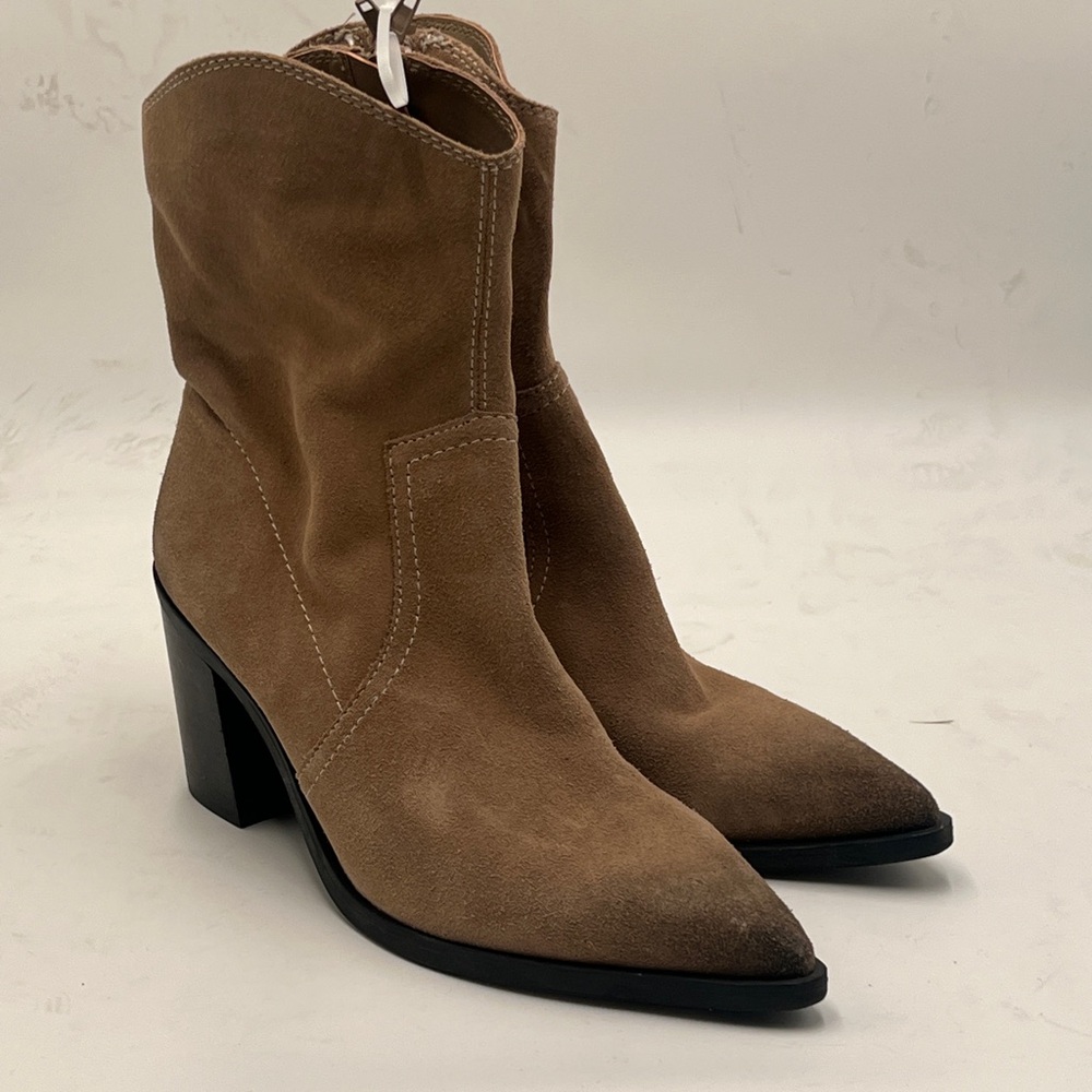 Women's Suede Ankle Boots - Taupe